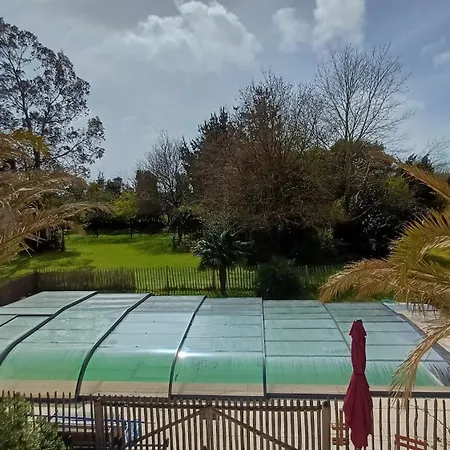 Domaine De Kervernet - 15 Personnes - Et Piscine - Loire-atlantique *
